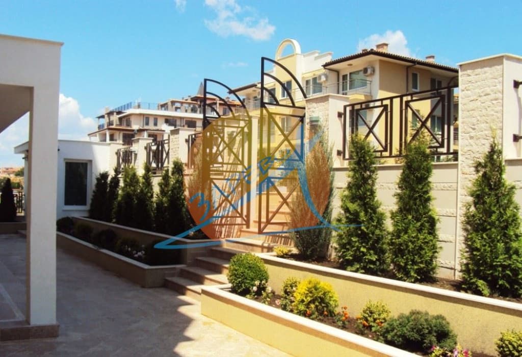 Вила Монако (Villa Monaco), Свети Влас