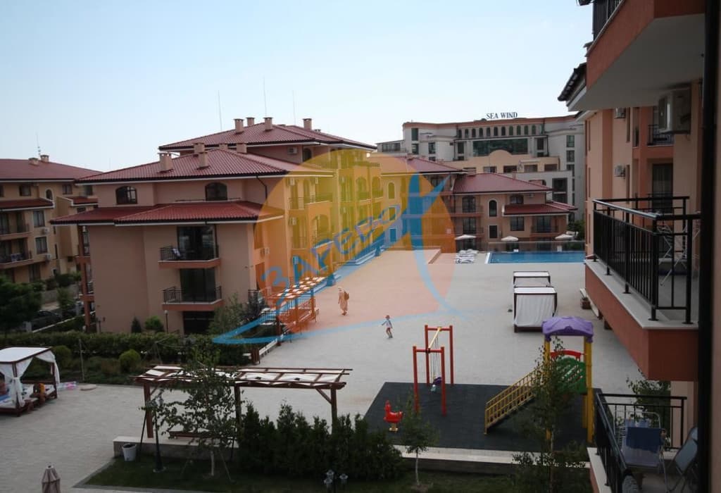 Стар Дриймс (Star Dreams), Свети Влас