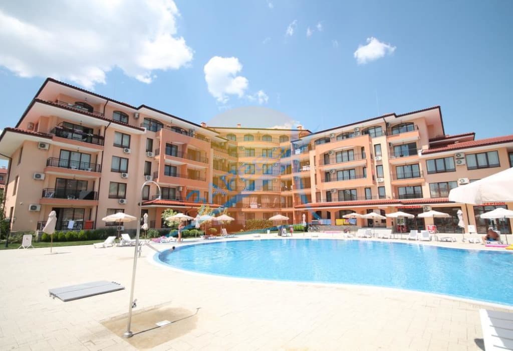 Стар Дриймс (Star Dreams), Свети Влас