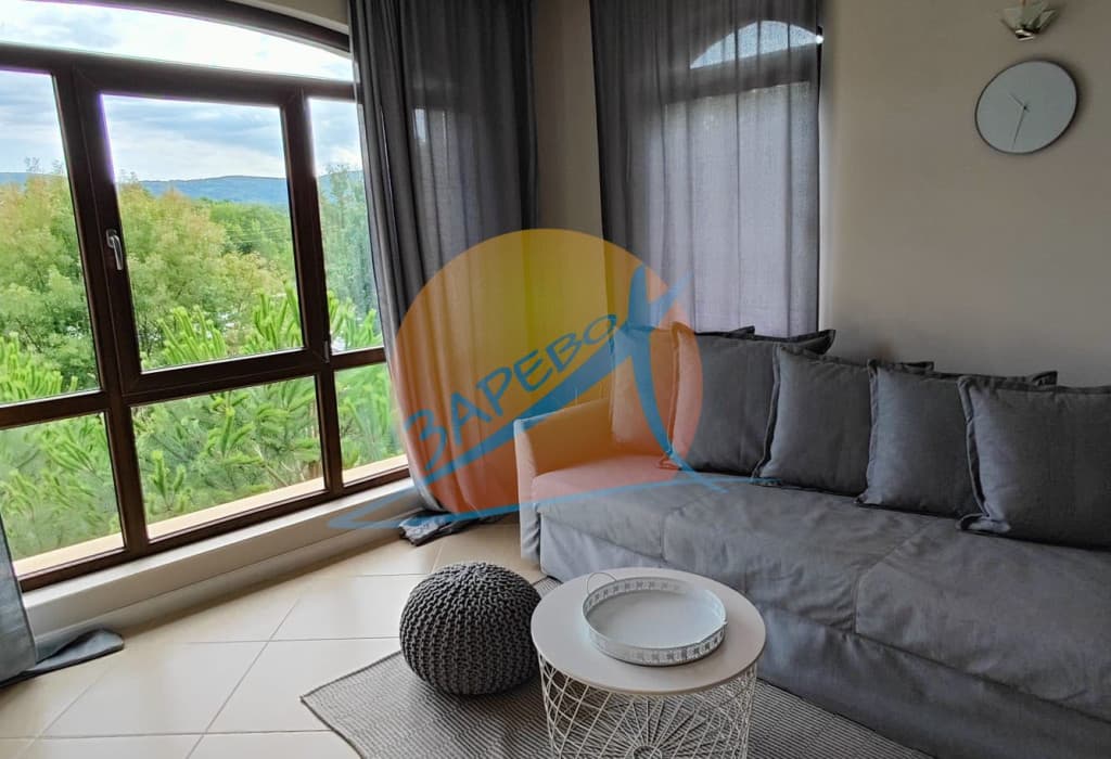 Лозенец,Оазис Бийч Клуб, обзаведен двустаен с гледка към Странджа, в Oasis Beach Club, Lozenets. 