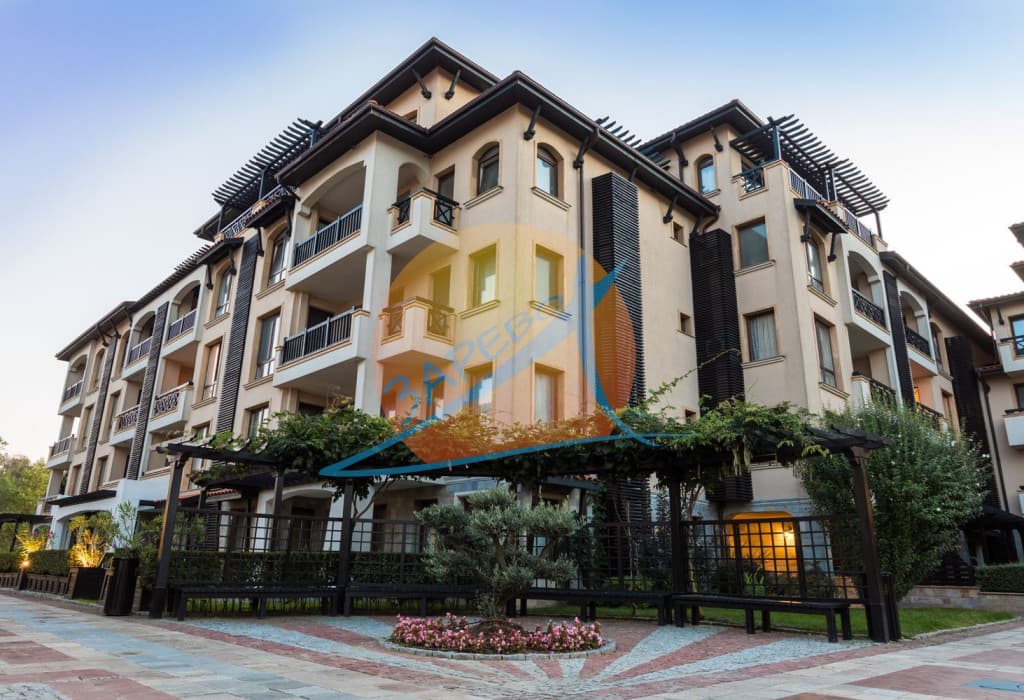 Лозенец,Оазис Бийч Клуб, обзаведен двустаен с гледка към Странджа, в Oasis Beach Club, Lozenets. 