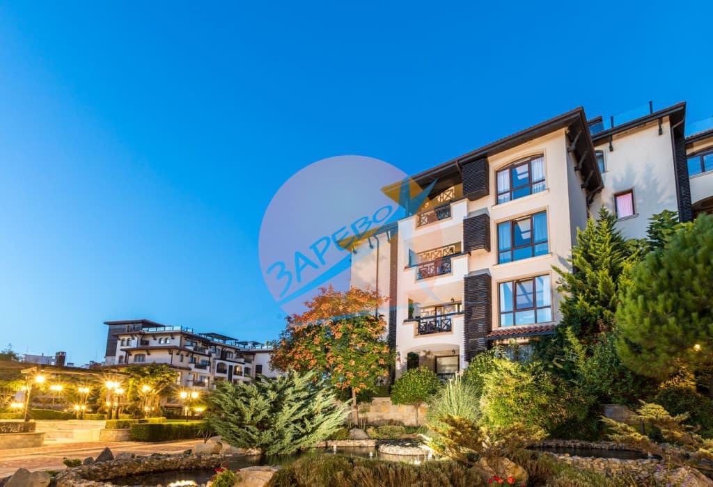 Лозенец,Оазис Бийч Клуб, обзаведен двустаен с гледка към Странджа, в Oasis Beach Club, Lozenets. 