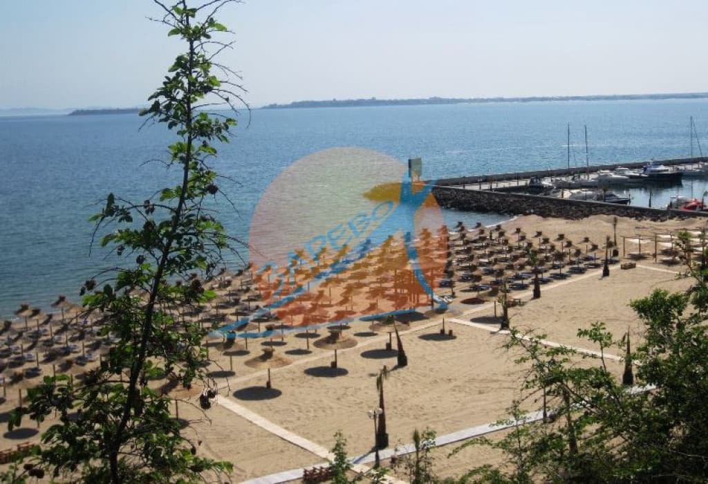 Апартаменти под наем в Диневи, Свети Влас, Долче Вита