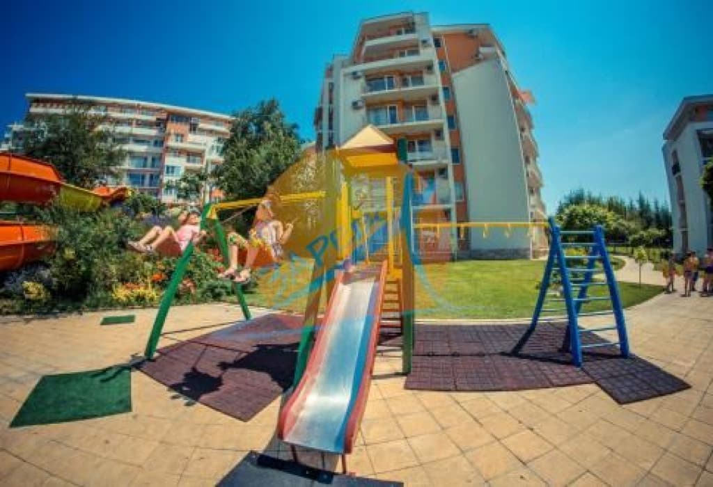 Свети Влас, добре обзаведен двустаен на партер, Сий Форт (Sea Fort Club)