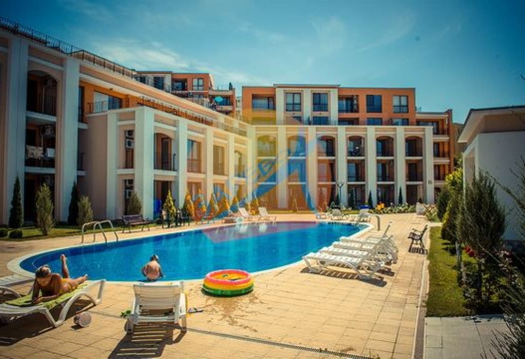 Свети Влас, добре обзаведен двустаен на партер, Сий Форт (Sea Fort Club)