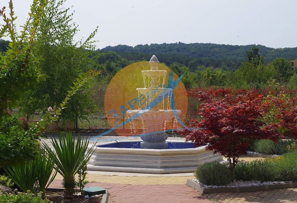 Созопол, Лили Бийч ризорт, 150 м от плаж Веселие, голям двустаен до ключ с гледка басейн, Lilly beach resort