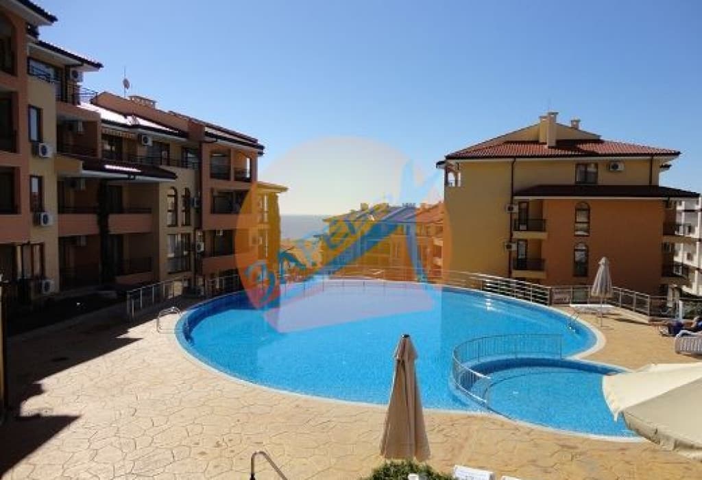 Парадайз Дриймс (Paradise Dreams), Свети Влас