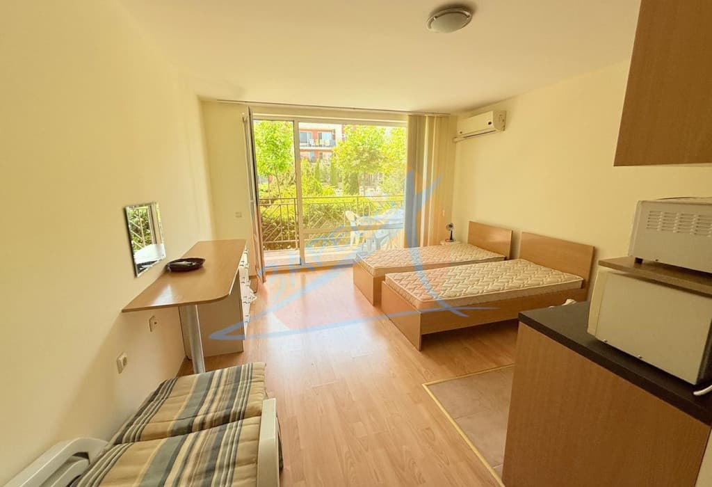  Слънчев бряг, обзаведено студио с гледка басейн на партер, Холидей Форт (Holiday Fort)