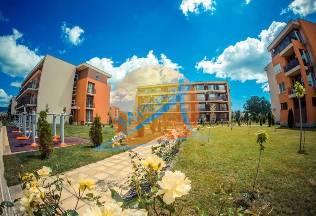  Слънчев бряг, обзаведено студио с гледка басейн на партер, Холидей Форт (Holiday Fort)