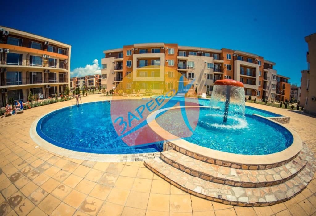  Слънчев бряг, обзаведено студио с гледка басейн на партер, Холидей Форт (Holiday Fort)