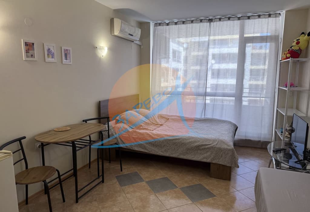 Слънчев бряг, обзаведено студио с гледка басейн, Сънсет бийч 2 (Sunset Beach 2)