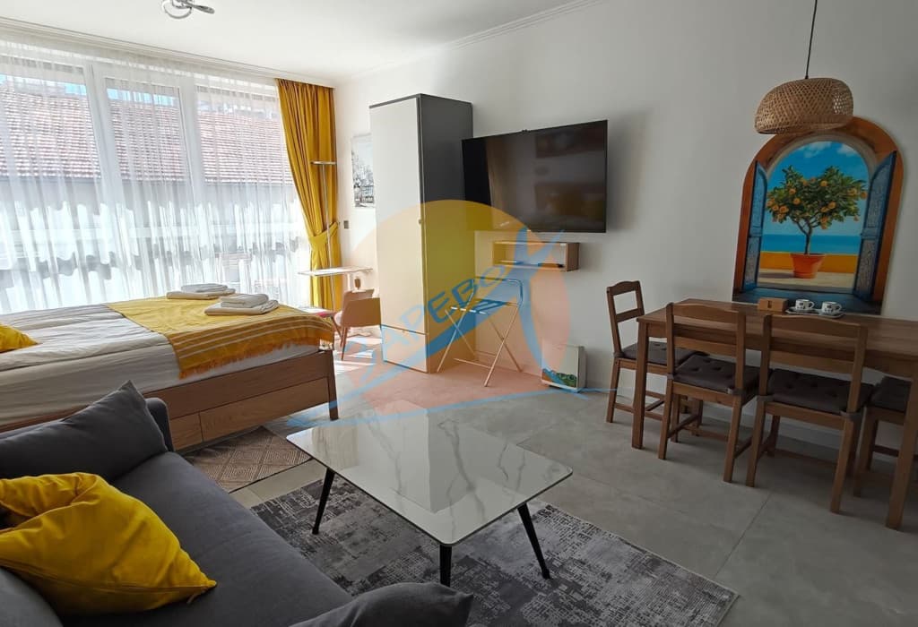 Бургас, Център, бул.Демокрация, под наем нов едностаен обзаведен