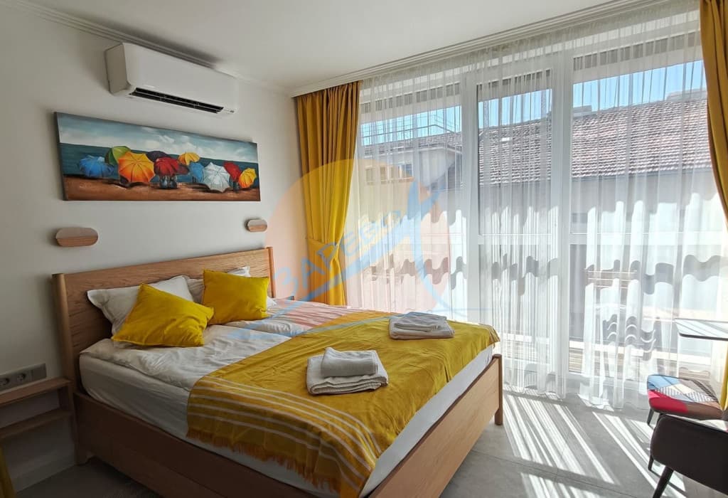 Бургас, Център, бул.Демокрация, под наем нов едностаен обзаведен