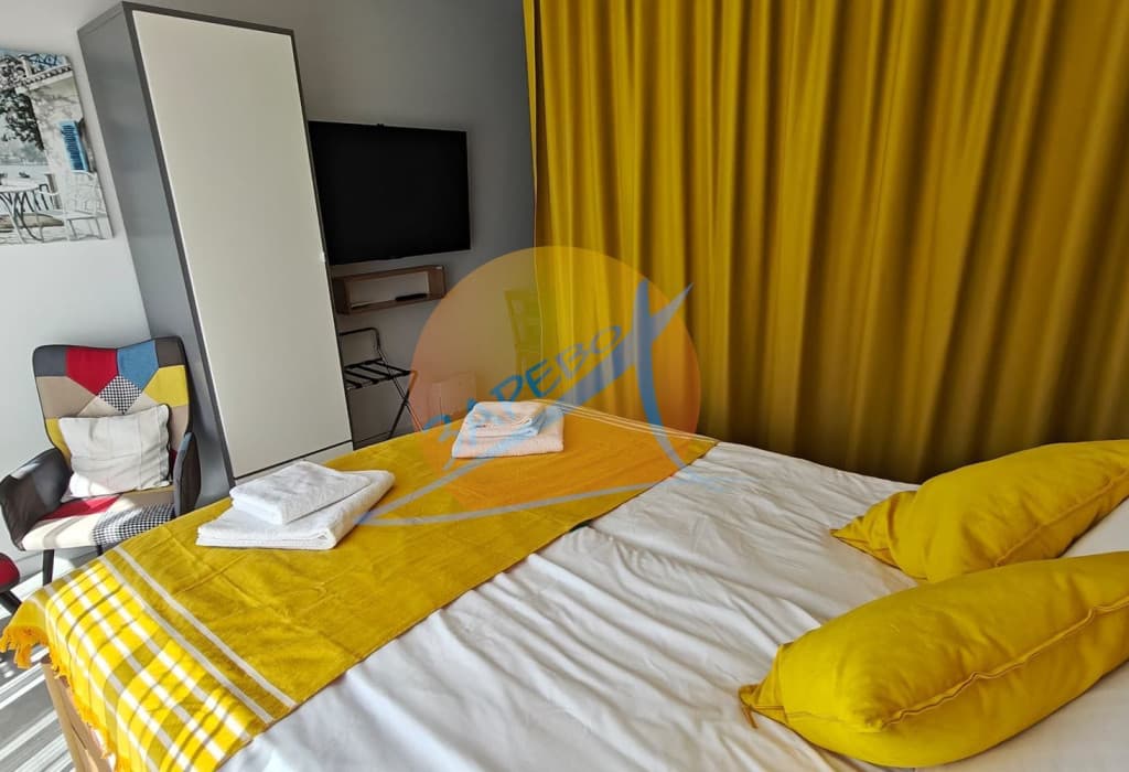 Бургас, Център, бул.Демокрация, под наем нов едностаен обзаведен