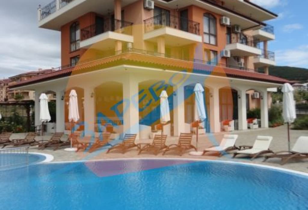 Костал Дриймс (Coastal Dreams), първа линия, Свети Влас