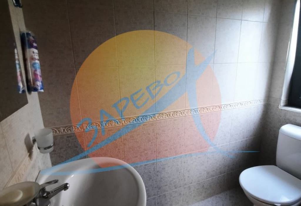 Поморие, двуетажна къща с камина и 2 паркомeстa, Виктория Роял Гарден  (Victoria Royal Garden)