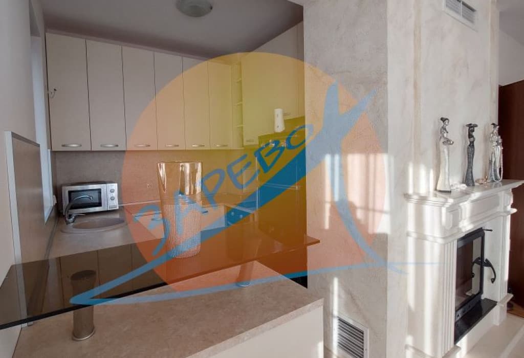 Поморие, двуетажна къща с камина и 2 паркомeстa, Виктория Роял Гарден  (Victoria Royal Garden)