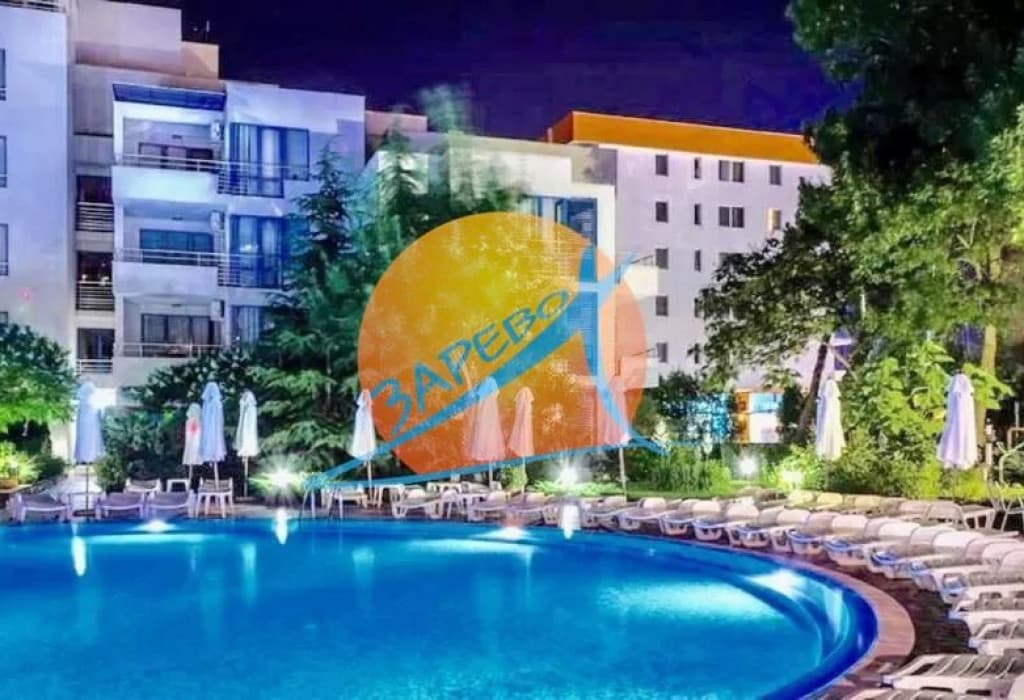 Слънчев бряг, първа линия, двустаен обзаведен aпартамент, апарткомплекс Екселсиор (Excelsior)