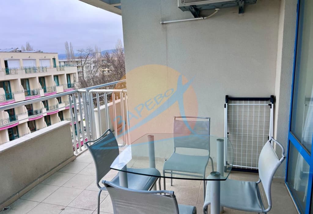 Слънчев бряг, първа линия, двустаен обзаведен aпартамент, апарткомплекс Екселсиор (Excelsior)