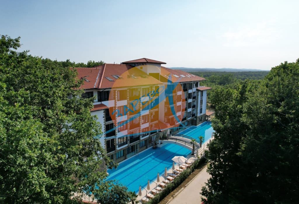  Приморско, обзаведено студио с гледка басейн, Грийн Парадайс V (Green Paradise V), Акт 16