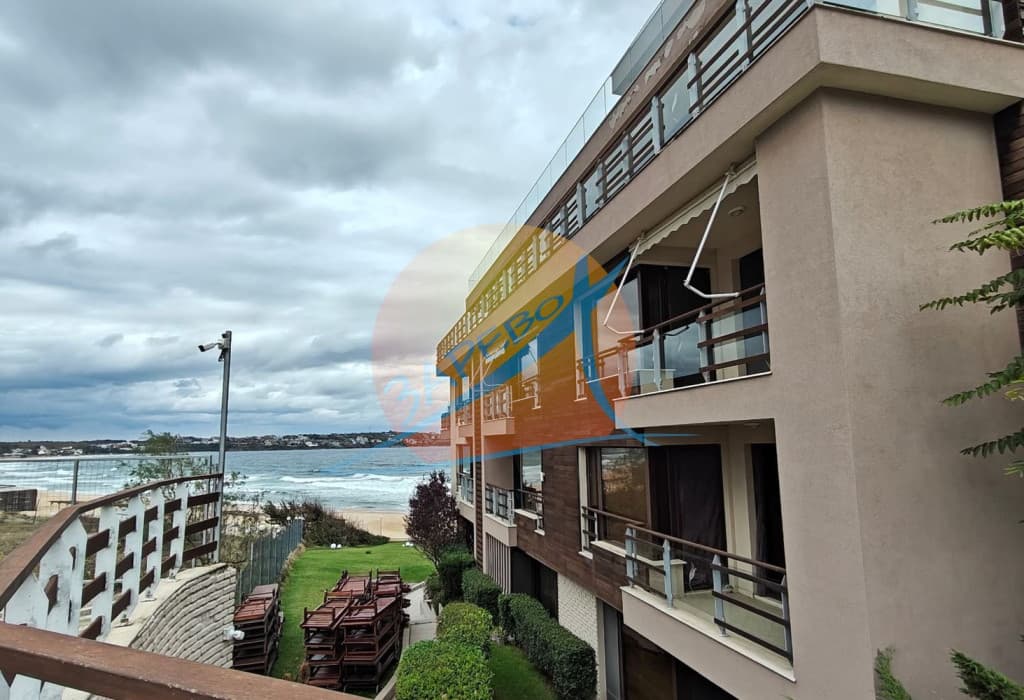 Созопол, Пясъчни лилии, първа линия, гледка море! Обзаведен двустаен в Sand Lillies, на плаж Каваци