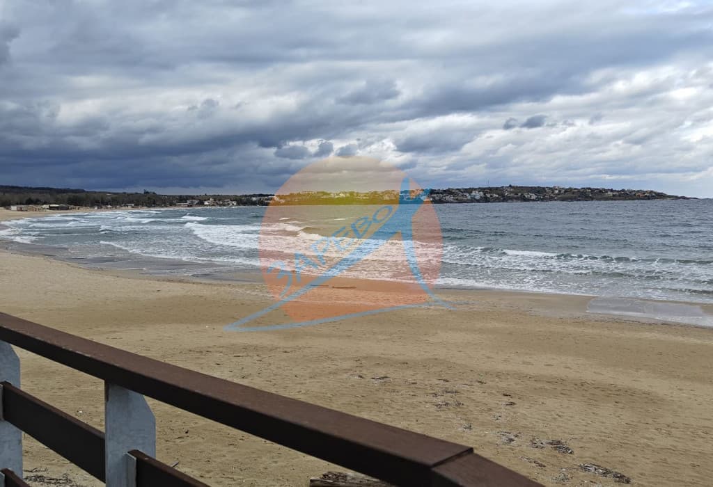 Созопол, Пясъчни лилии, първа линия, гледка море! Обзаведен двустаен в Sand Lillies, на плаж Каваци