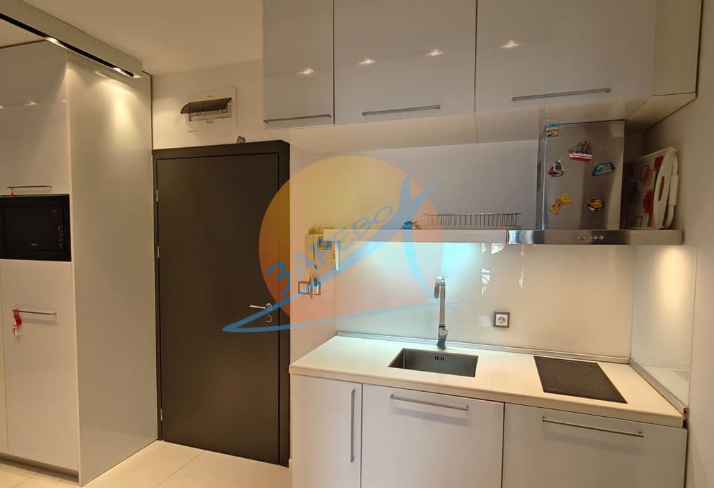 Созопол, Пясъчни лилии, първа линия, гледка море! Обзаведен двустаен в Sand Lillies, на плаж Каваци