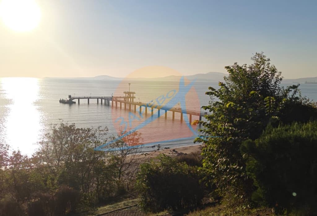 Бургас, Лазур, Център, ТОП локация, ТОП сграда, ТЕЦ, двустаен лукс под наем - до началото на юни 2026