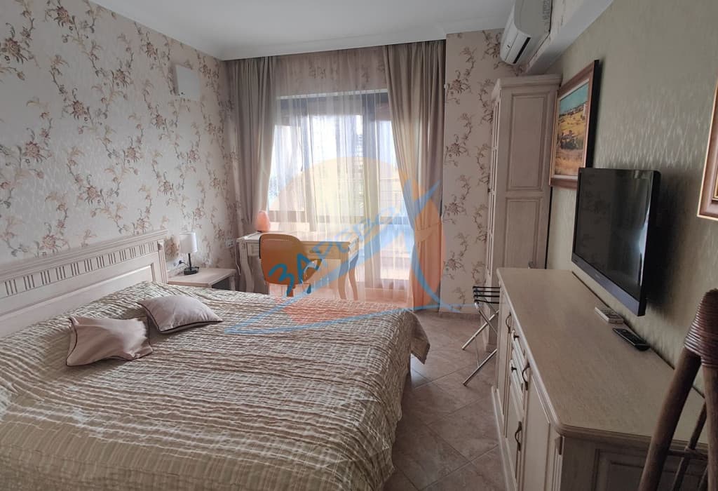 Бургас, Лазур, Център, ТОП локация, ТОП сграда, ТЕЦ, двустаен лукс под наем - до началото на юни 2026