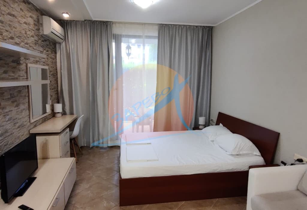 Green Life, Kavatsi, Sozopol. Под наем сезон 2025! Oбзаведено студио на партер с веранда, в Грийн Лайф Созопол - МИНИМУМ 7 Д