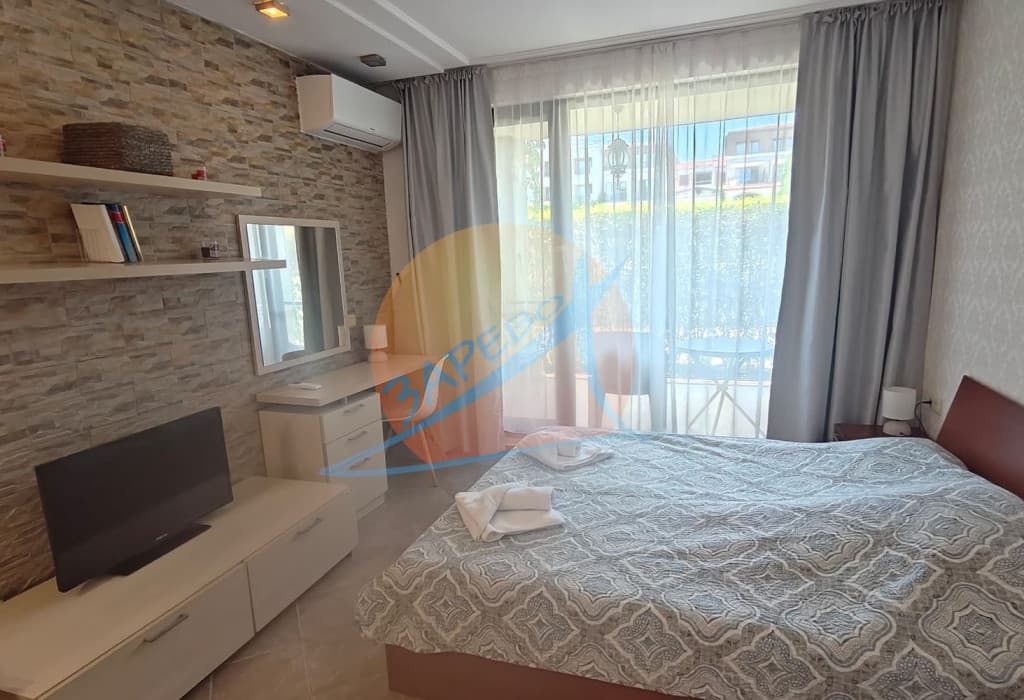 Green Life, Kavatsi, Sozopol. Под наем сезон 2025! Oбзаведено студио на партер с веранда, в Грийн Лайф Созопол - МИНИМУМ 7 Д