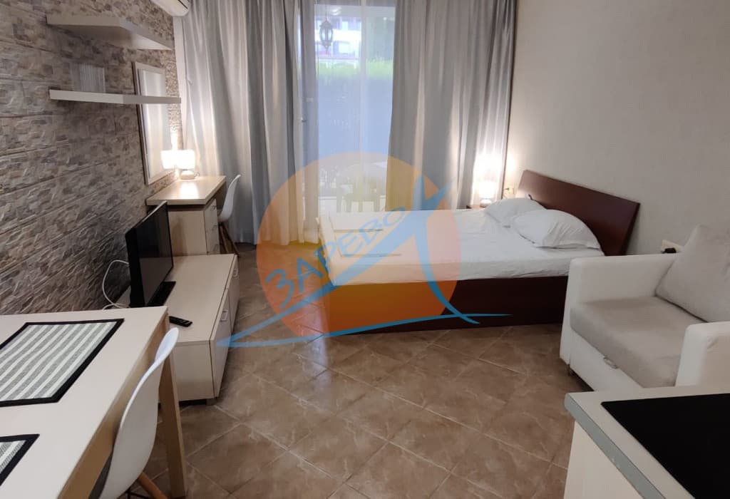 Green Life, Kavatsi, Sozopol. Под наем сезон 2025! Oбзаведено студио на партер с веранда, в Грийн Лайф Созопол - МИНИМУМ 7 Д