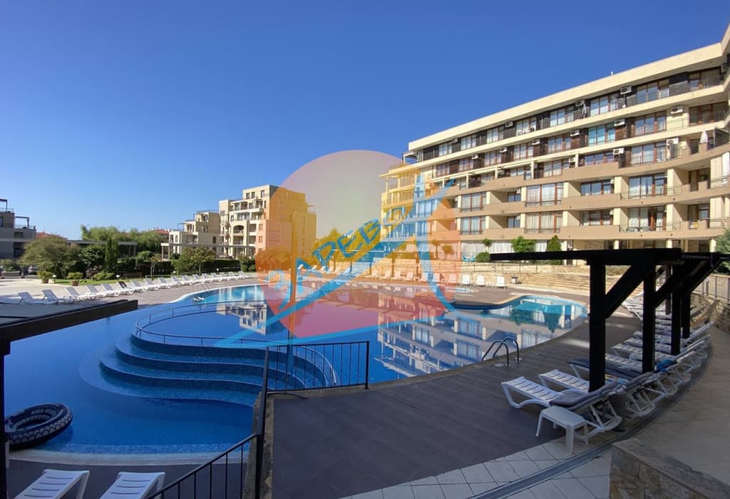 Свети Влас, двустаен нов с гледка басейн и море, комплекс Луксор (Luxor), ГОТОВИ ДОКУМЕНТИ ЗА СДЕЛКА!