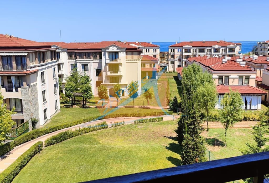 Созопол, Грийн лайф, обзаведено студио с голяма веранда, готови документи!