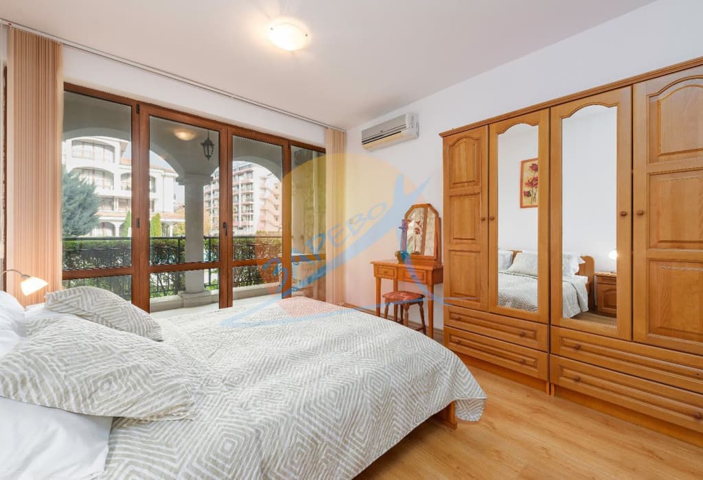 Слънчев Бряг, обзаведен двустаен на партер с гледка басейн, Шато Дел Мар (Chateau Del Mar)