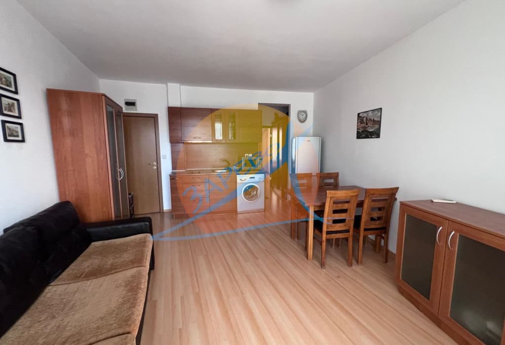 Слънчев бряг, обзаведен двустаен апартамент с гледка басейн, Съни дей 3 (Sunny day 3)