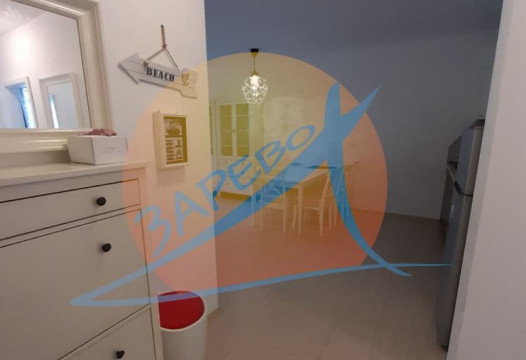 Созопол, тристаен обзаведен, първа линия до плаж Каваци, Грийнлайф