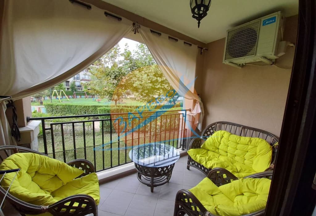 Созопол, тристаен обзаведен, първа линия до плаж Каваци, Грийнлайф