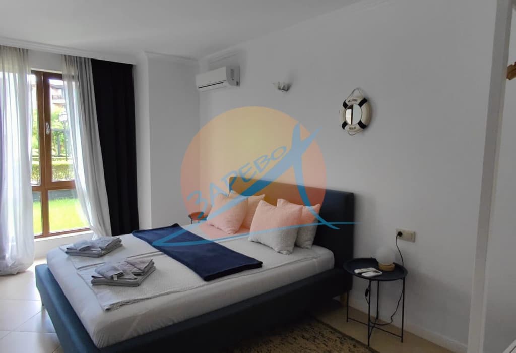 Лозенец, Оазис Бийч Клуб, обзаведен двустаен на партер, с голяма веранда с гледка море и градина, Oasis Beach Club, Lozenets