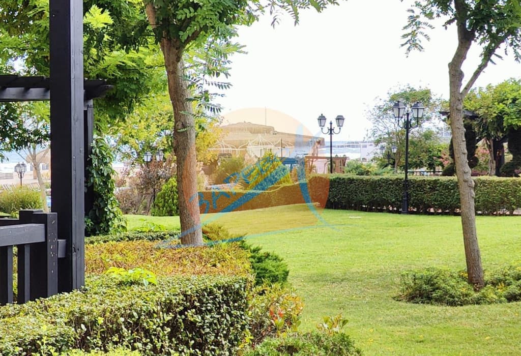 Лозенец, Оазис Бийч Клуб, обзаведен двустаен на партер, с голяма веранда с гледка море и градина, Oasis Beach Club, Lozenets