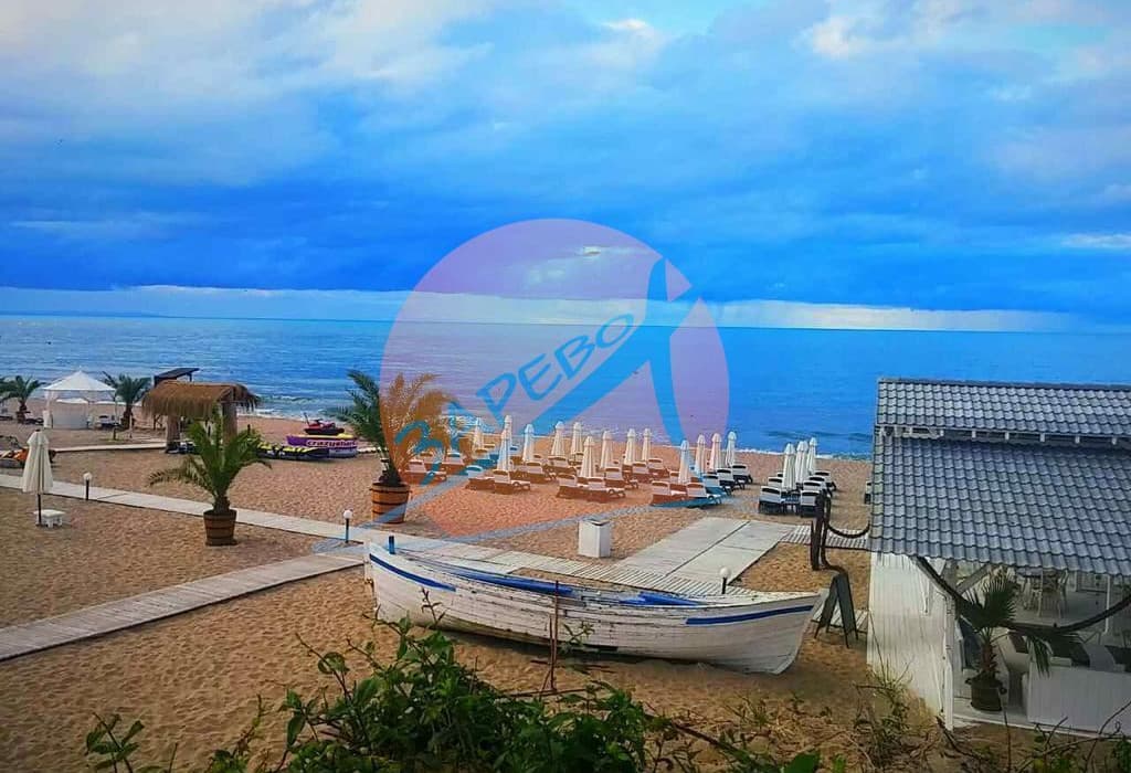 Лозенец, Оазис Бийч Клуб, обзаведен двустаен на партер, с голяма веранда с гледка море и градина, Oasis Beach Club, Lozenets