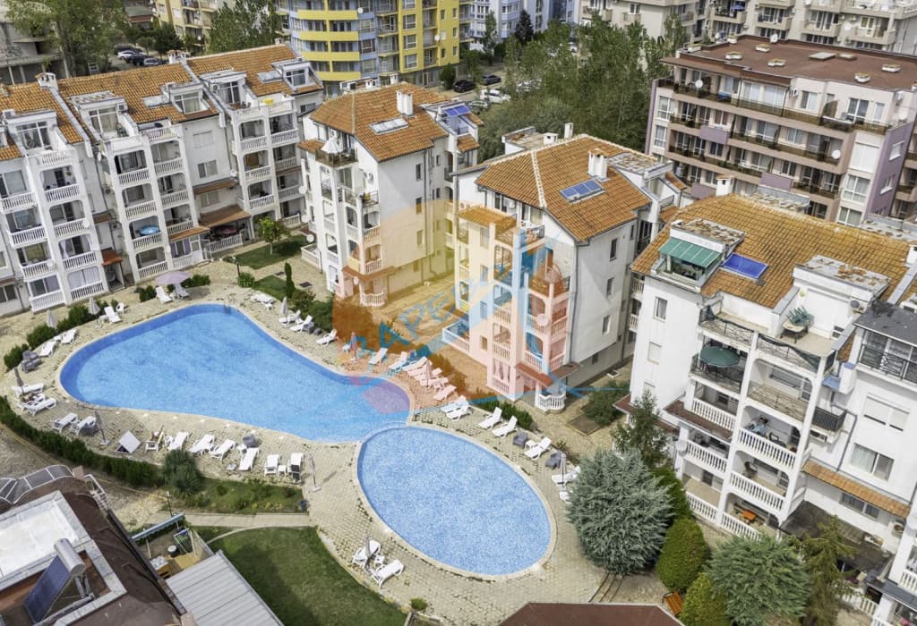 Слънчев бряг, обзаведен тристаен с гледка басейн, Браво 5 (Bravo 5), ГОТОВИ ДОКУМЕНТИ ЗА СДЕЛКА!