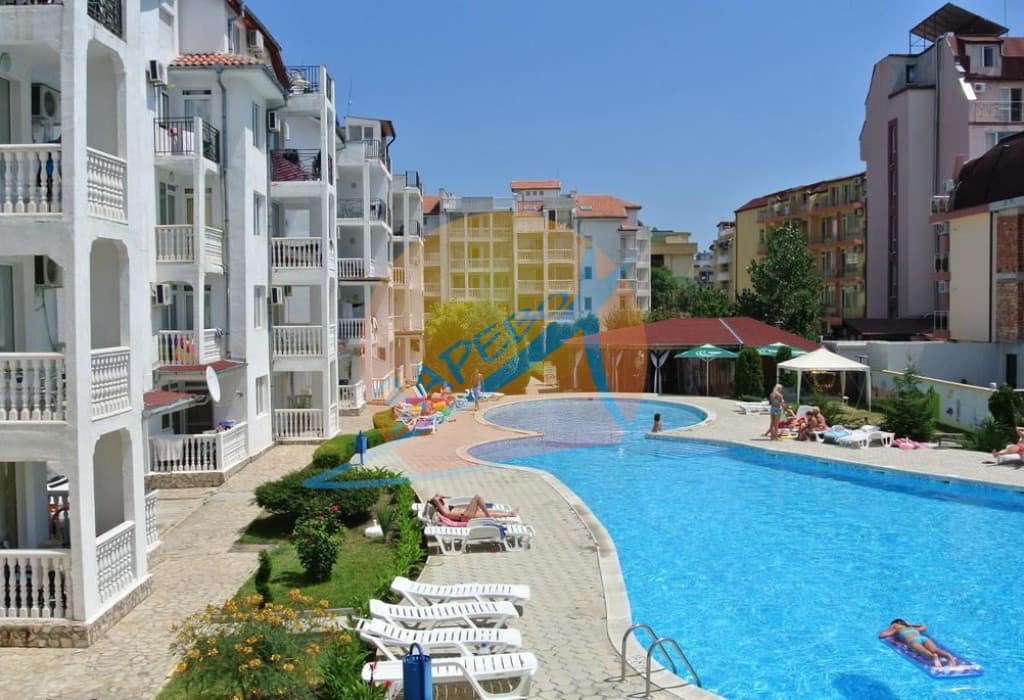 Слънчев бряг, обзаведен тристаен с гледка басейн, Браво 5 (Bravo 5), ГОТОВИ ДОКУМЕНТИ ЗА СДЕЛКА!