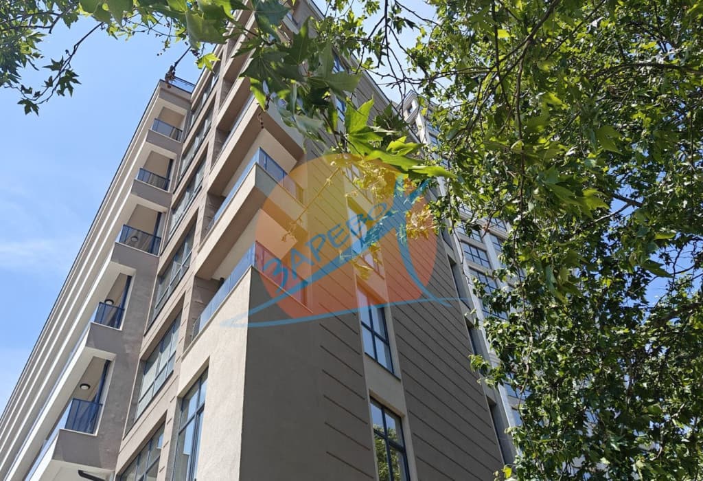 Бургас, център, лекарски кабинет, луксозна сграда на бул. Демокрация, CHANTRER Residence, Акт 16