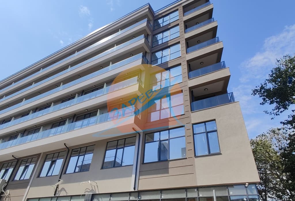 Бургас, център, лекарски кабинет, луксозна сграда на бул. Демокрация, CHANTRER Residence, Акт 16