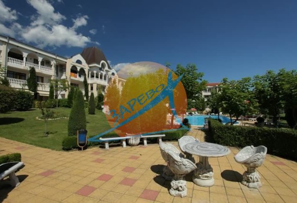 Южен бряг (South Beach), Диневи груп, Свети Влас