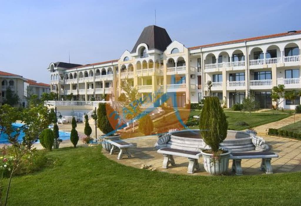 Южен бряг (South Beach), Диневи груп, Свети Влас