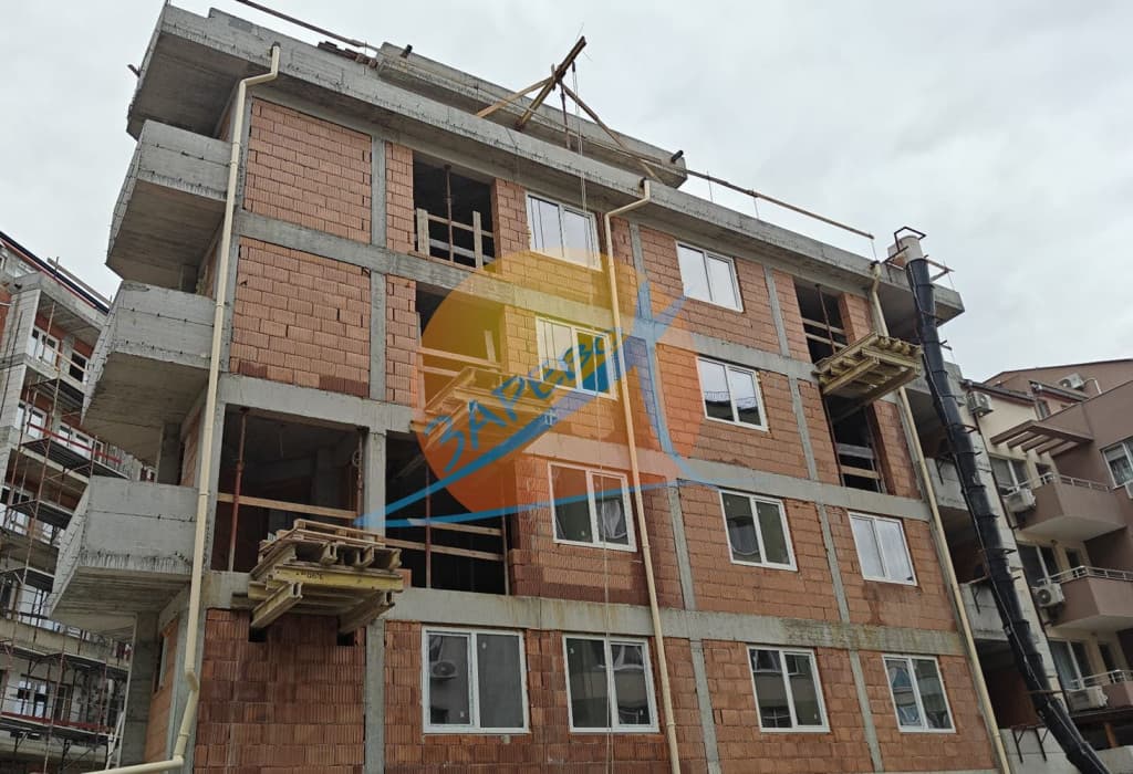 Бургас, Меден рудник зона Б, двустаен в сграда пред Акт 14, директно от строител!