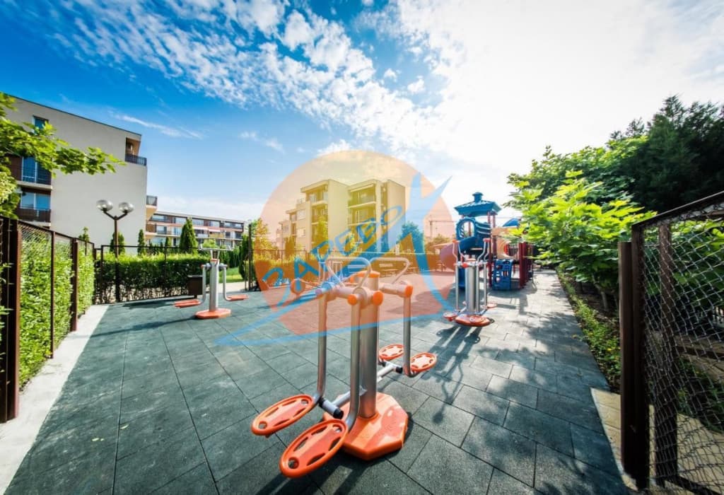  Слънчев бряг, обзаведено студио с гледка басейн, Холидей Форт (Holiday Fort)