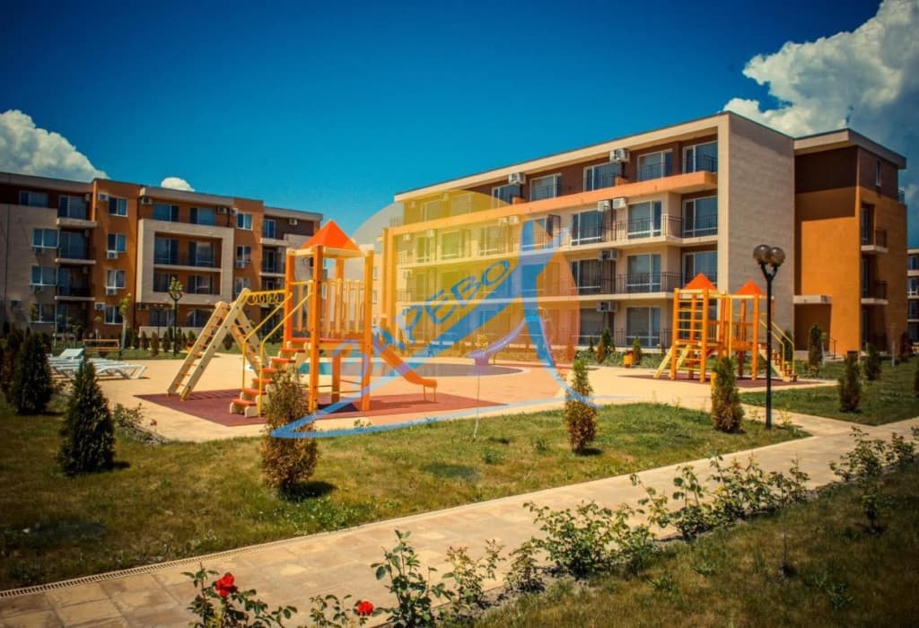  Слънчев бряг, обзаведено студио с гледка басейн, Холидей Форт (Holiday Fort)